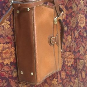 Vintage Dooney Burke messenger bag